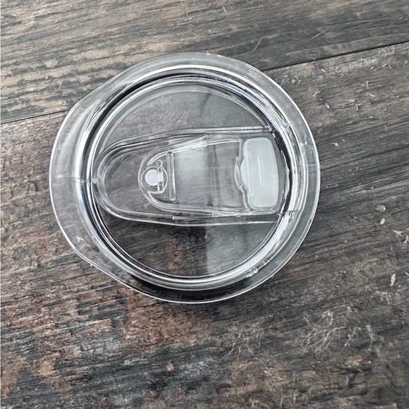 White Insulated Coffee Drink Tumbler with Lid - Picture 4 of 5